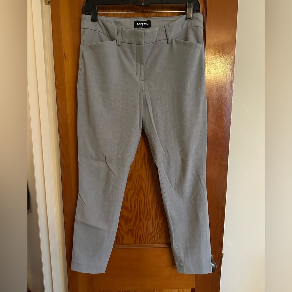Express Grey Dress Pants size 8 stretch ankle cut